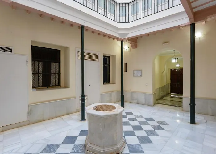 Serenissima By Cadiz4rentals