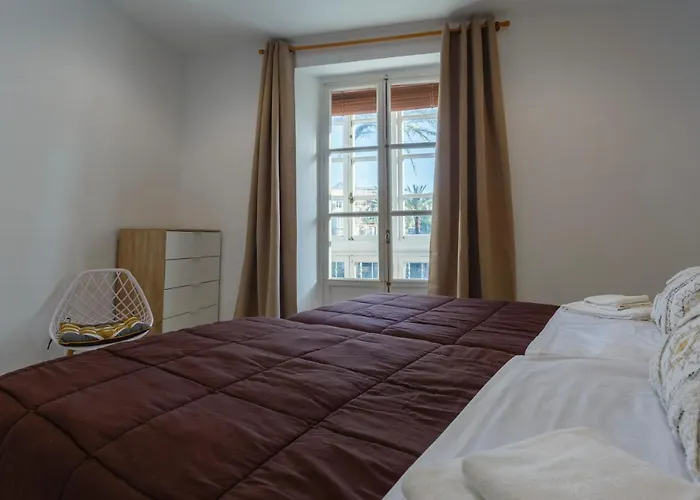 Serenissima By Cadiz4rentals * 加的斯