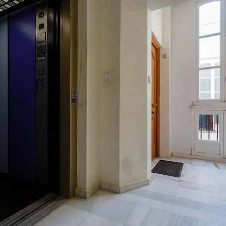 Serenissima By Cadiz4rentals カディス